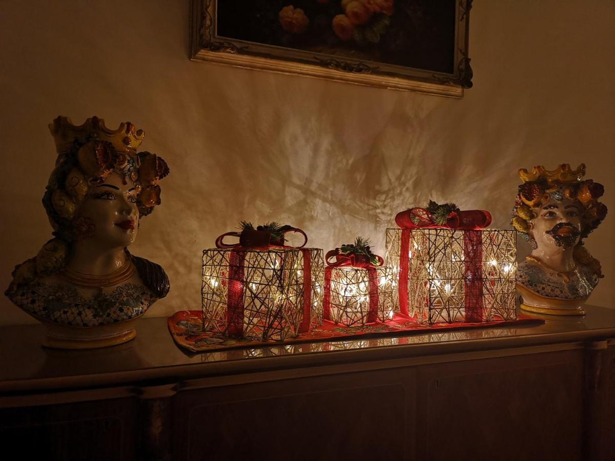 ホテル Le Rose Del Viale パレルモ エクステリア 写真